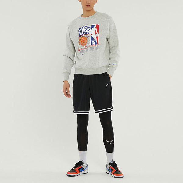 Толстовка Nike NBA Eam 31 Courtside Logo Printing Fleece Stay Warm Knit Pullover Round Neck Gray, серый — фото 3