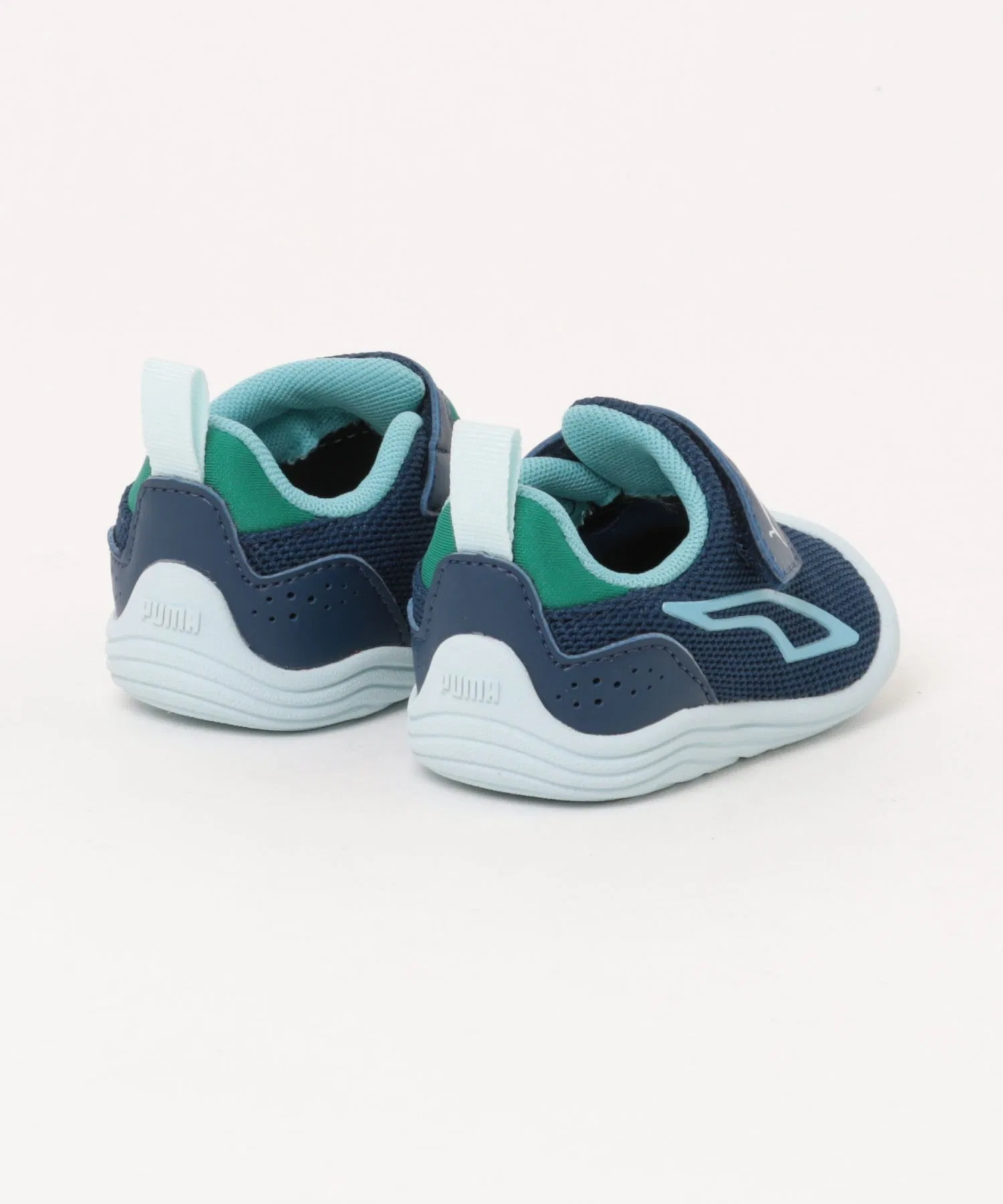 Детские кроссовки PUMA SOFT WIRED 2 EASE IN PS лёгкие, серые — фото 2