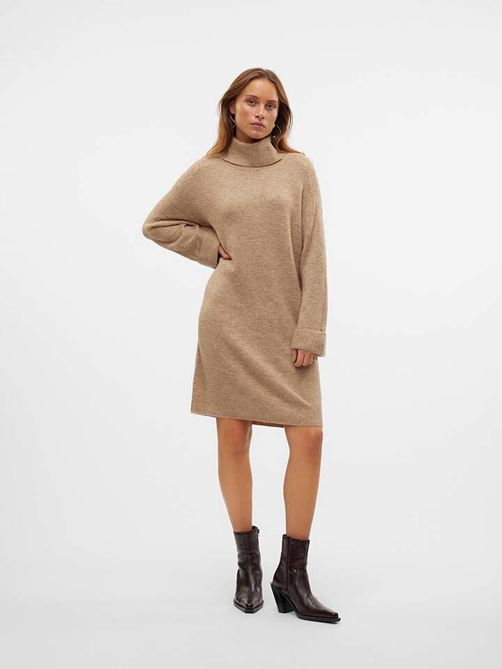 

Платье до колена Vero Moda Strickkleid, бежевый