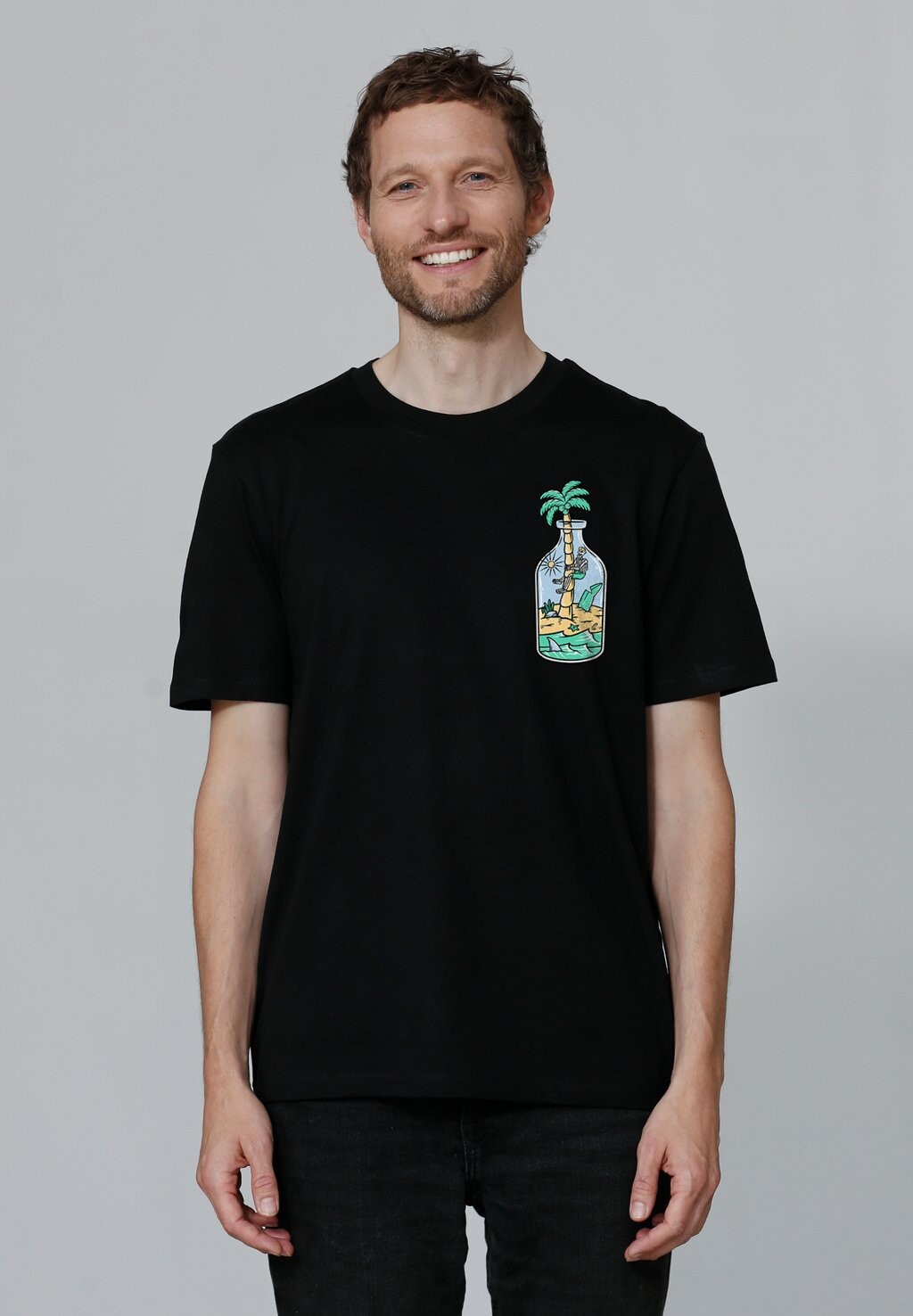 

Футболка с принтом HOLIDAY IN A BOTTLE watapparel, черный