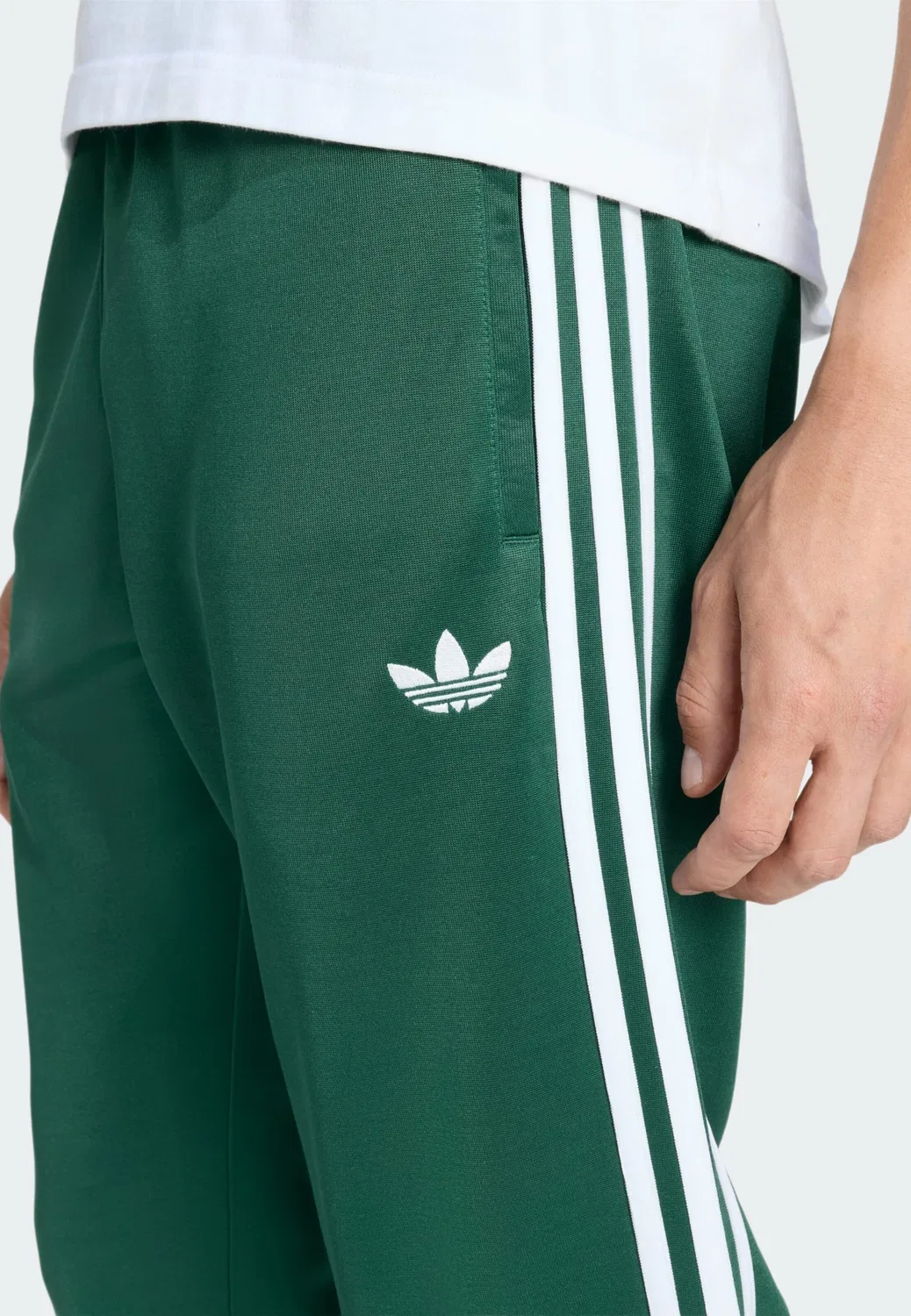 Зауженные брюки Adidas Originals Sst зеленого цвета — фото 4