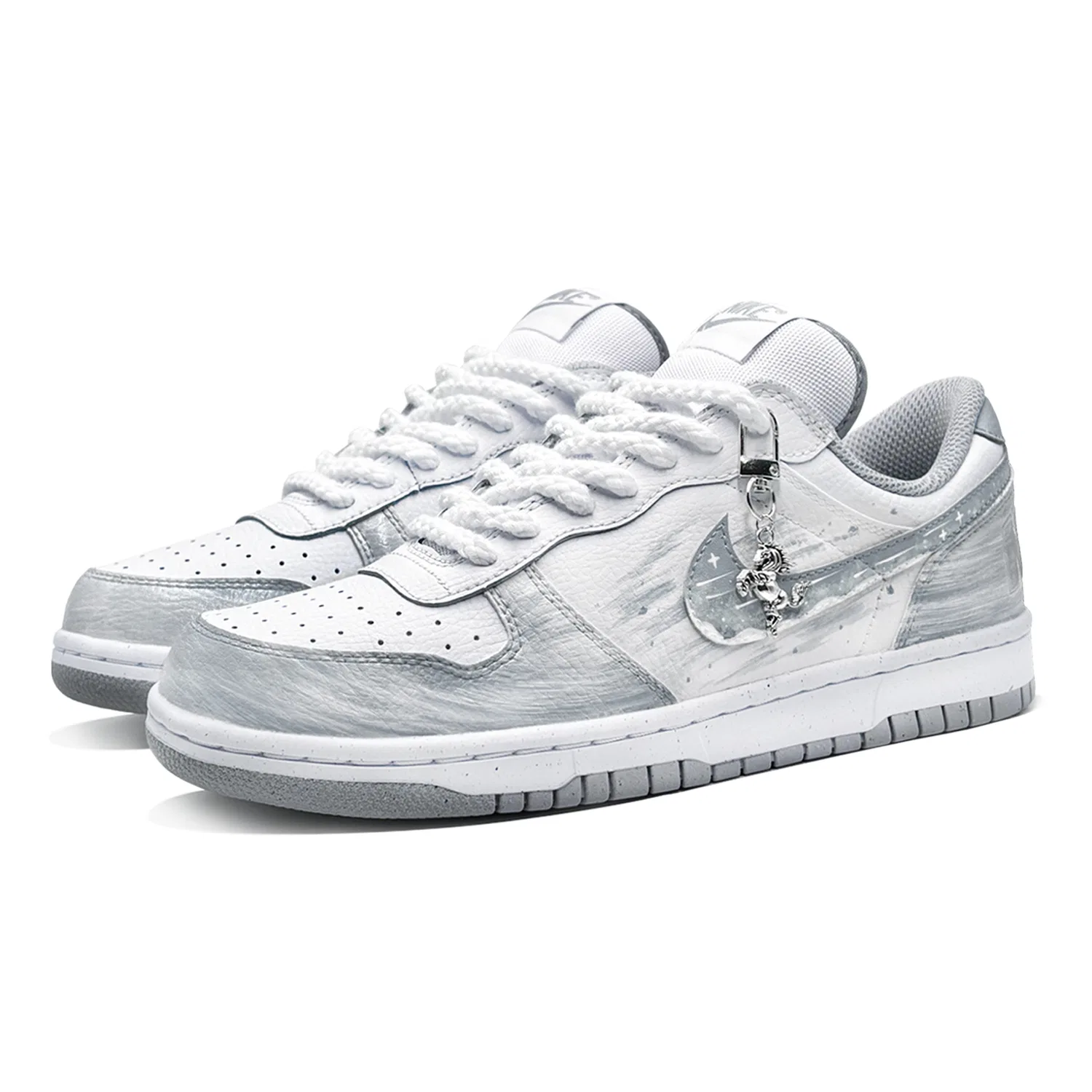 Кроссовки Nike Big Low Lux One Inch Gray CNY Horse Year Collection серо-белые — фото 4