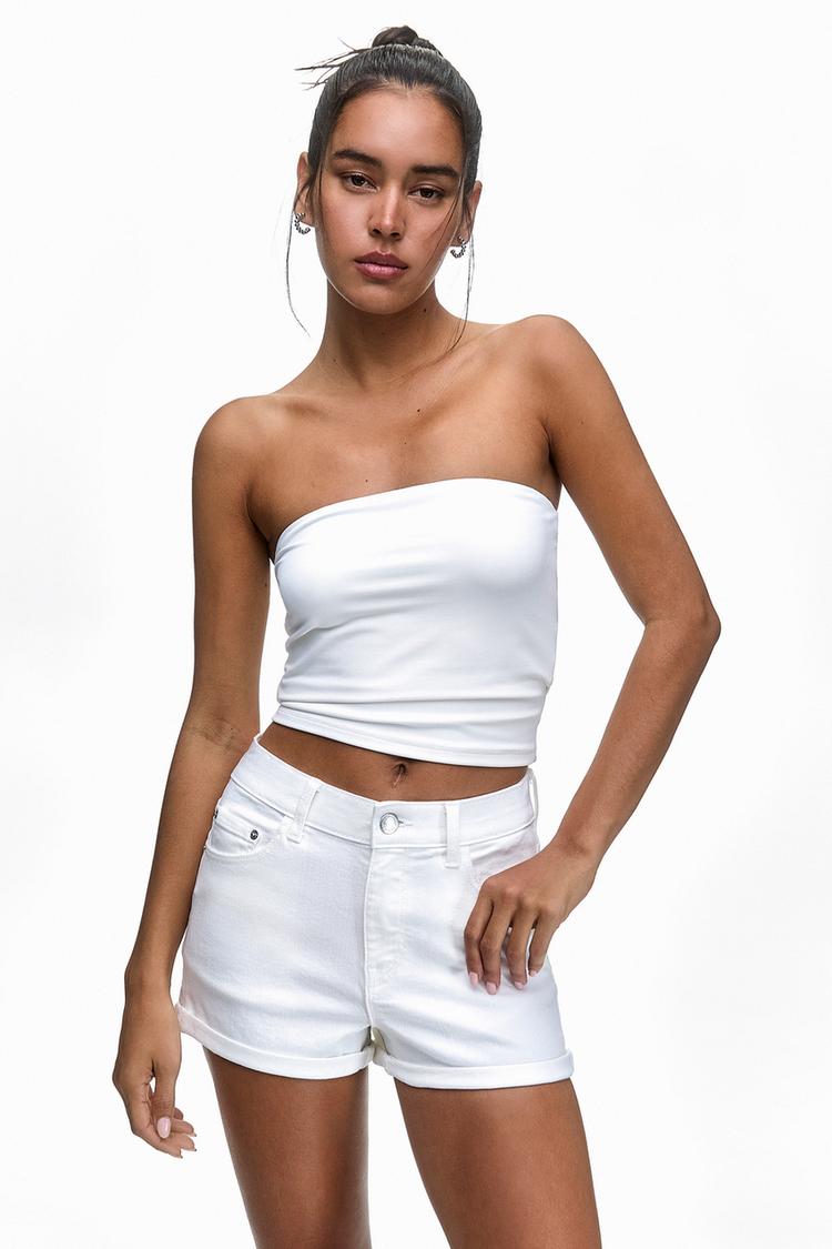 

Джинсовые шорты Pull And Bear, белый