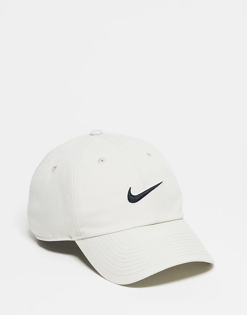 

Кепка Nike Club Swoosh в парусном стиле