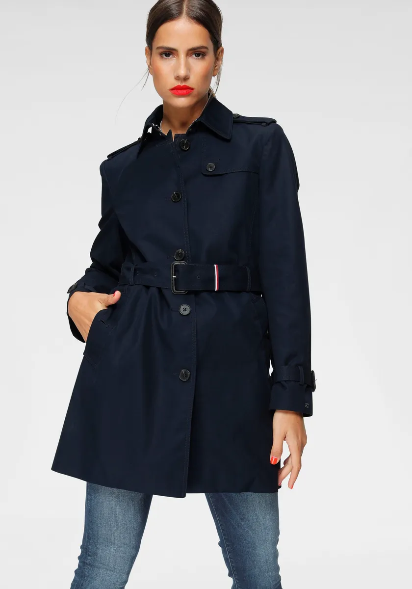 

Длинный жакет Tommy Hilfiger "HERITAGE SINGLE BASTED TRENCH" с типичными деталями тренча и полосками Tommy в виде петли для ремня, цвет Midnight