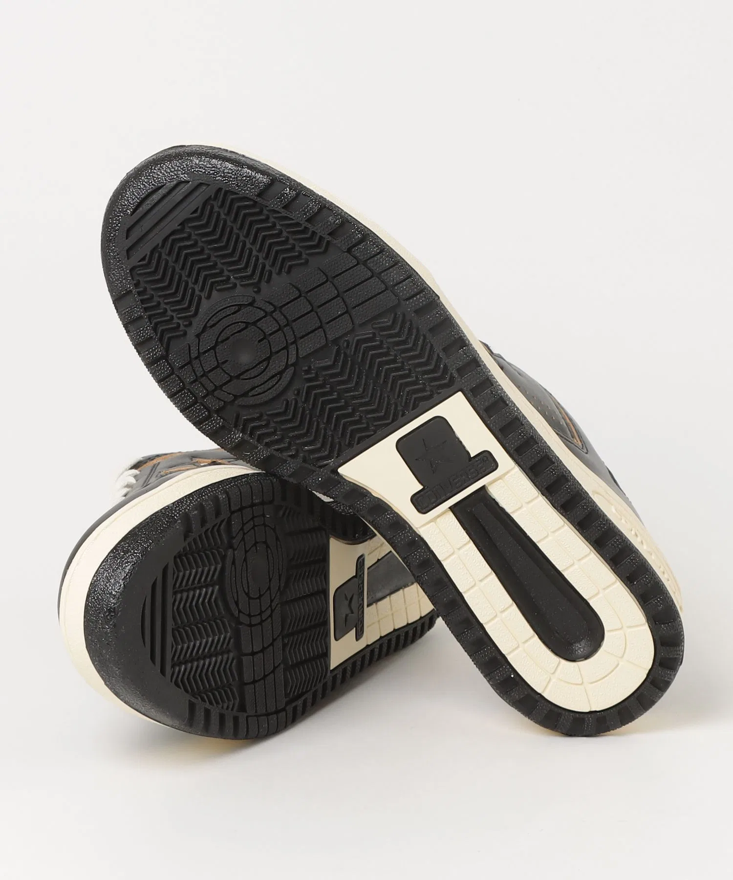 Мужские кроссовки CONVERSE WEAPON CC AG OX кожаные красные — фото 3