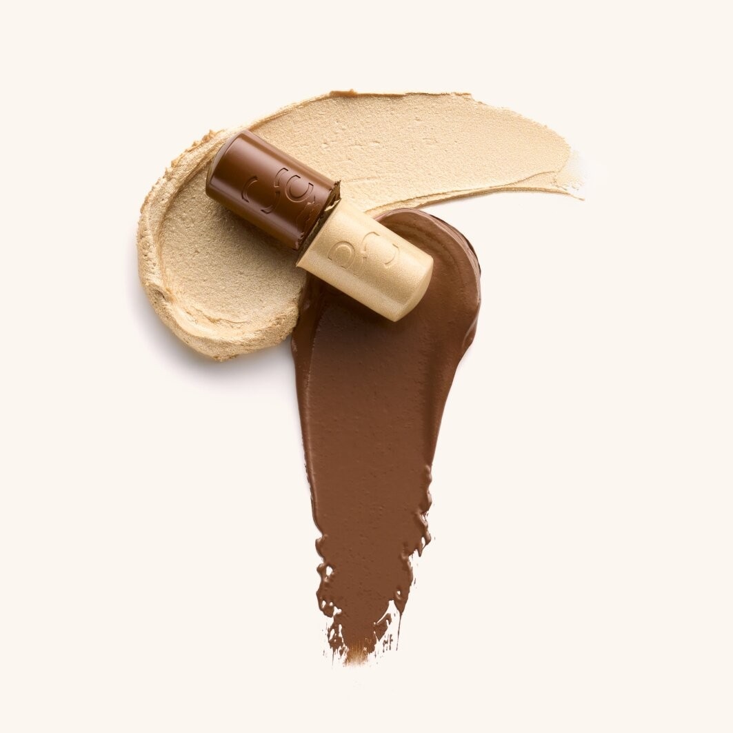 Гель для бровей magic shaper contour & glow stick Catrice, 10 - light, вес 9 гр. — фото 4