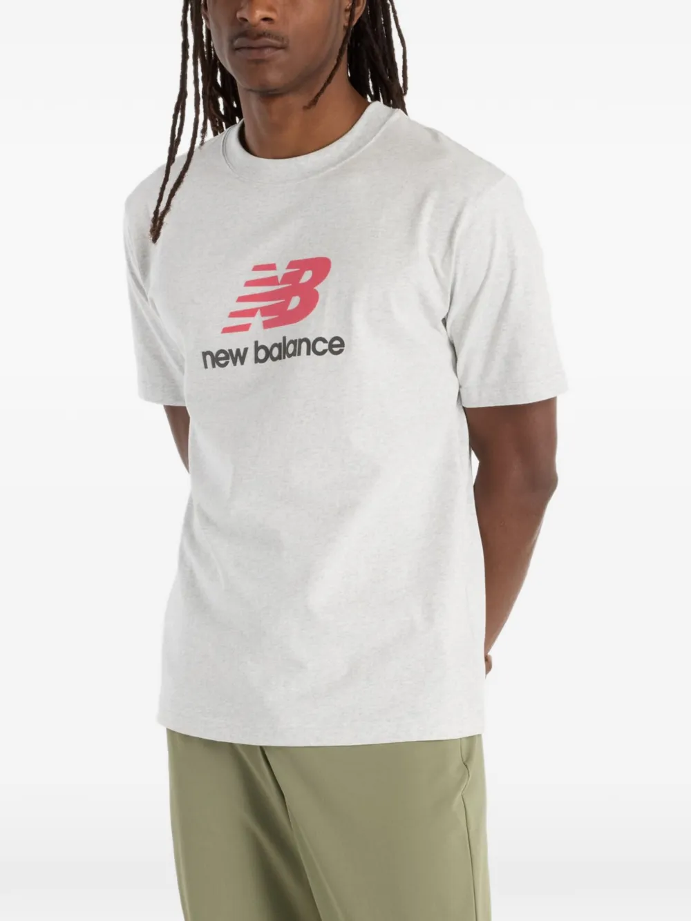 

Атлетическая футболка с логотипом New Balance, серый