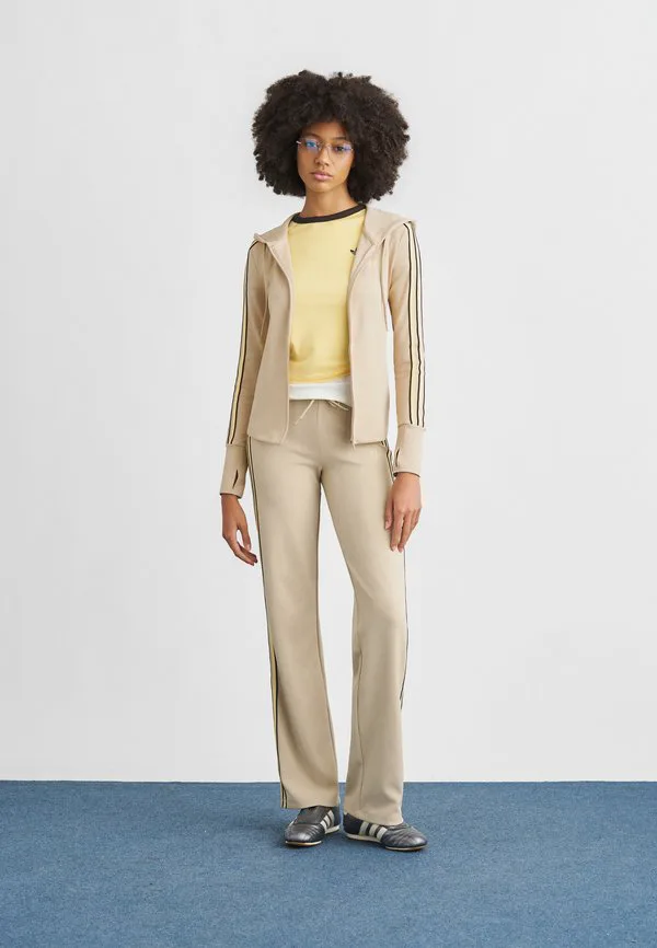 Толстовка с капюшоном и застежкой-молнией Adidas Originals, Stone Khaki — фото 2