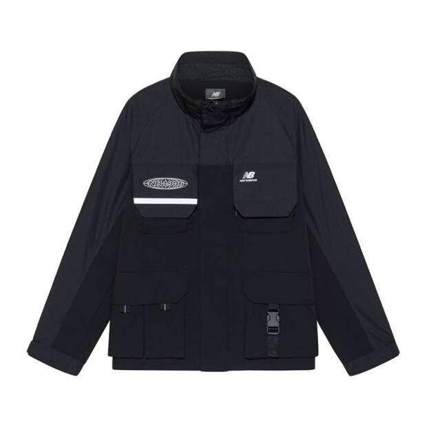 

Мужская куртка New Balance, цвет Black