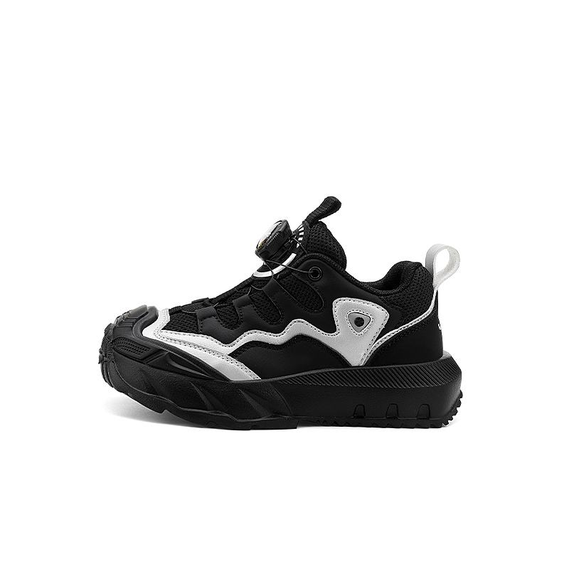 

Низкие детские беговые кроссовки Black Silver Kids' Jeep