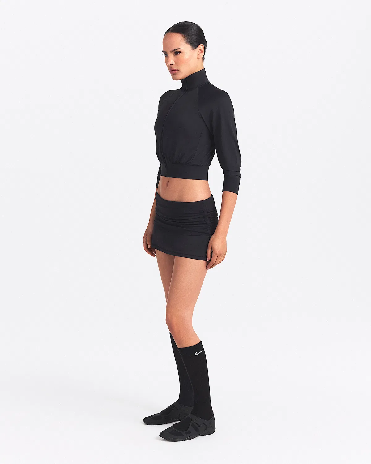 Женская трековая куртка NikeSKIMS Airy, NSKM Obsidian — фото 4