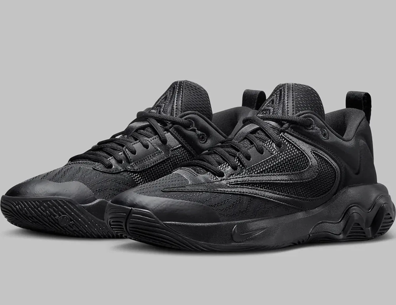 Кроссовки Nike Herren Giannis Immortality 3Basketballschuh, Black Black 001 — фото 3
