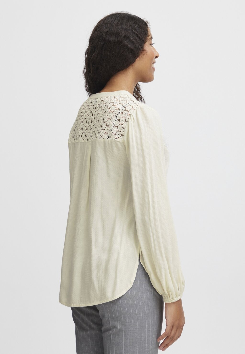 

Блуза HABINE VNECK b.young, бежевый