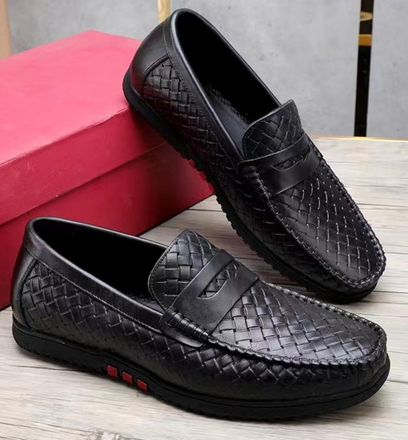 Мужские повседневные кожаные слипоны Santimon Mens, лоферы с отделкой пенни, удобные дышащие мокасины для прогулок, летние ботинки и прогулок на лодке, черный — фото 2