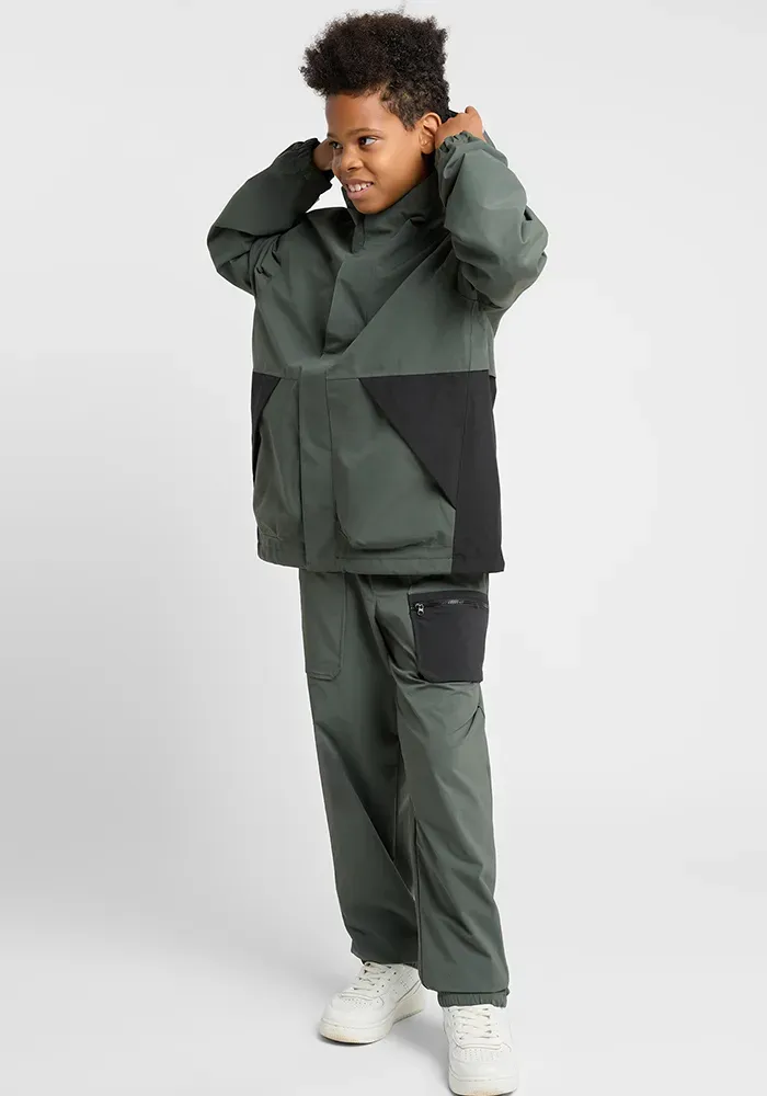 

Куртка Jack Wolfskin для отдыха "TEEN 2L JACKET Y", с капюшоном, зеленый