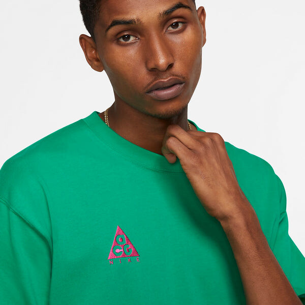 Футболка nrg acg logo tee Nike, зеленый — фото 3