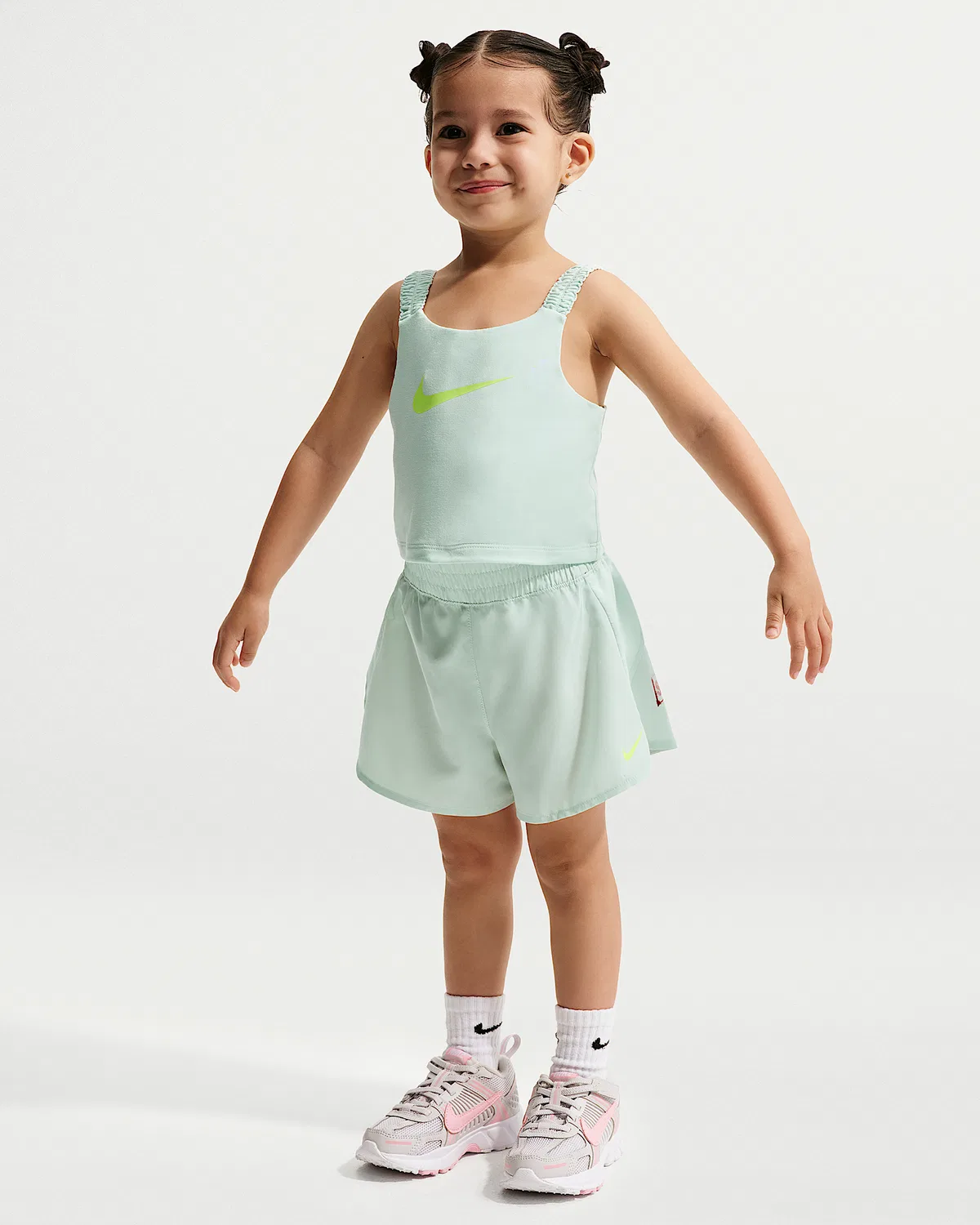 Детский комплект Dri-FIT майка и шорты Nike Bold Play, Barely Green