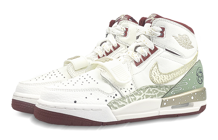 

Женские баскетбольные кроссовки Jordan Legacy 312 Vintage, White