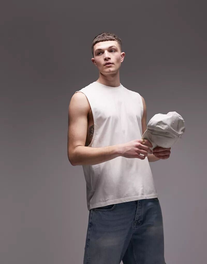 

Майка Topman цвета экрю классического кроя