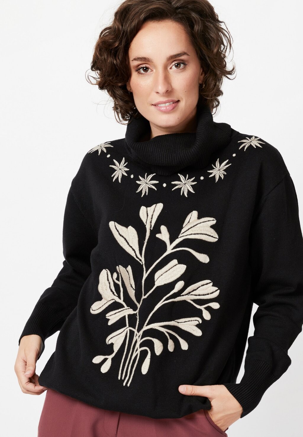 

Джемпер LEON WITH FLORAL EMBROIDERY 4funkyflavours, черный