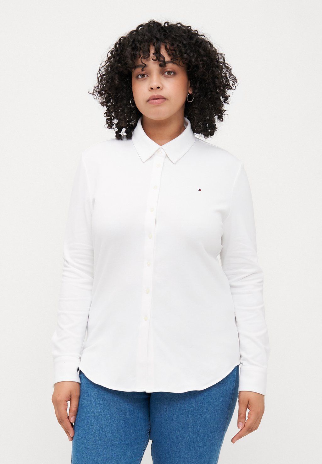 

Блузка на пуговицах 1985 SLIM SHIRT Tommy Hilfiger Curve, кремовый