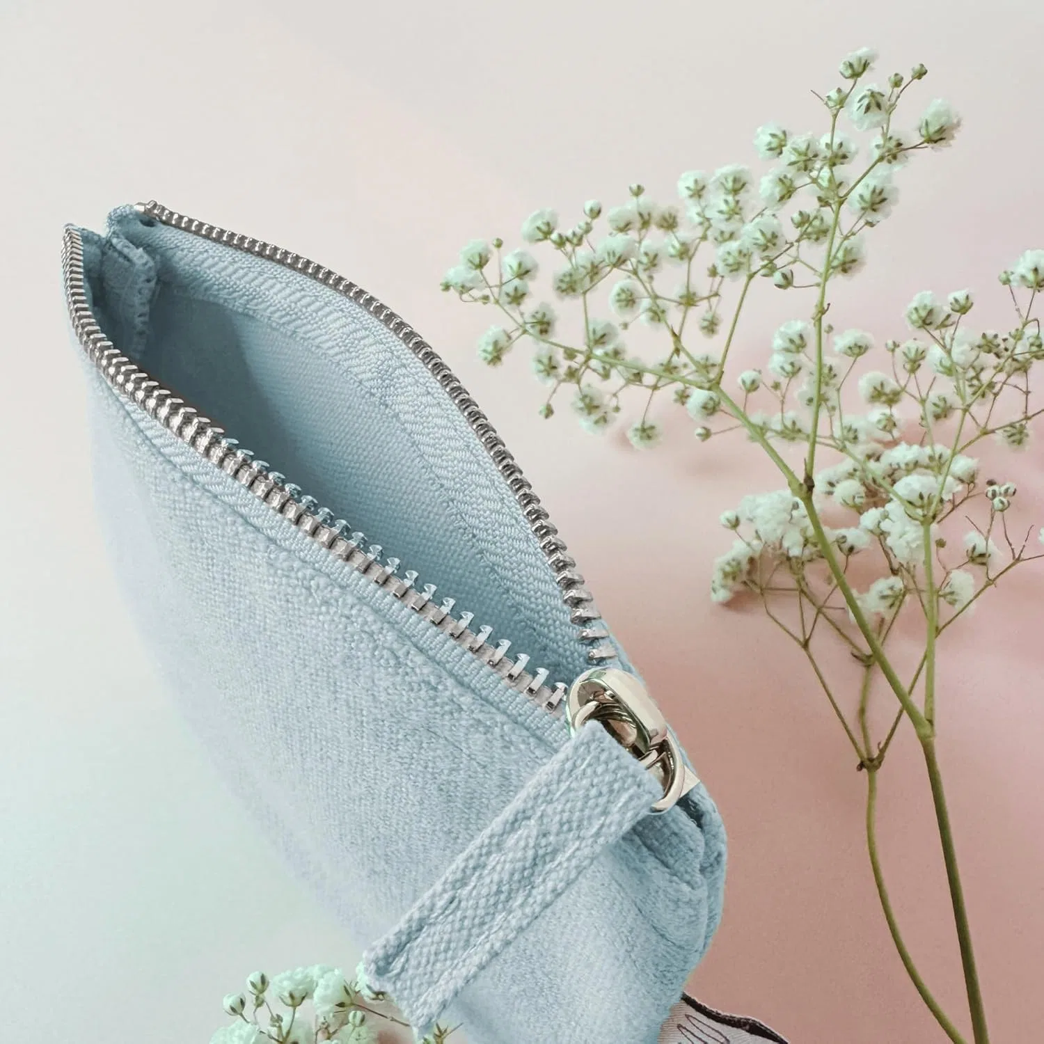 Женская косметичка с именем и сердцем Minimutz, Pastel Blue — фото 2