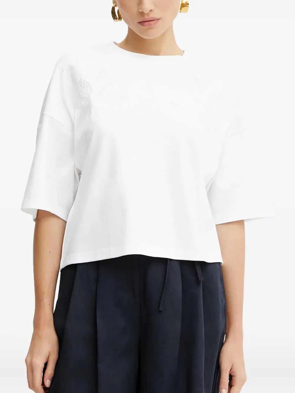 

Футболка свободного кроя с вышивкой BOSS, белый