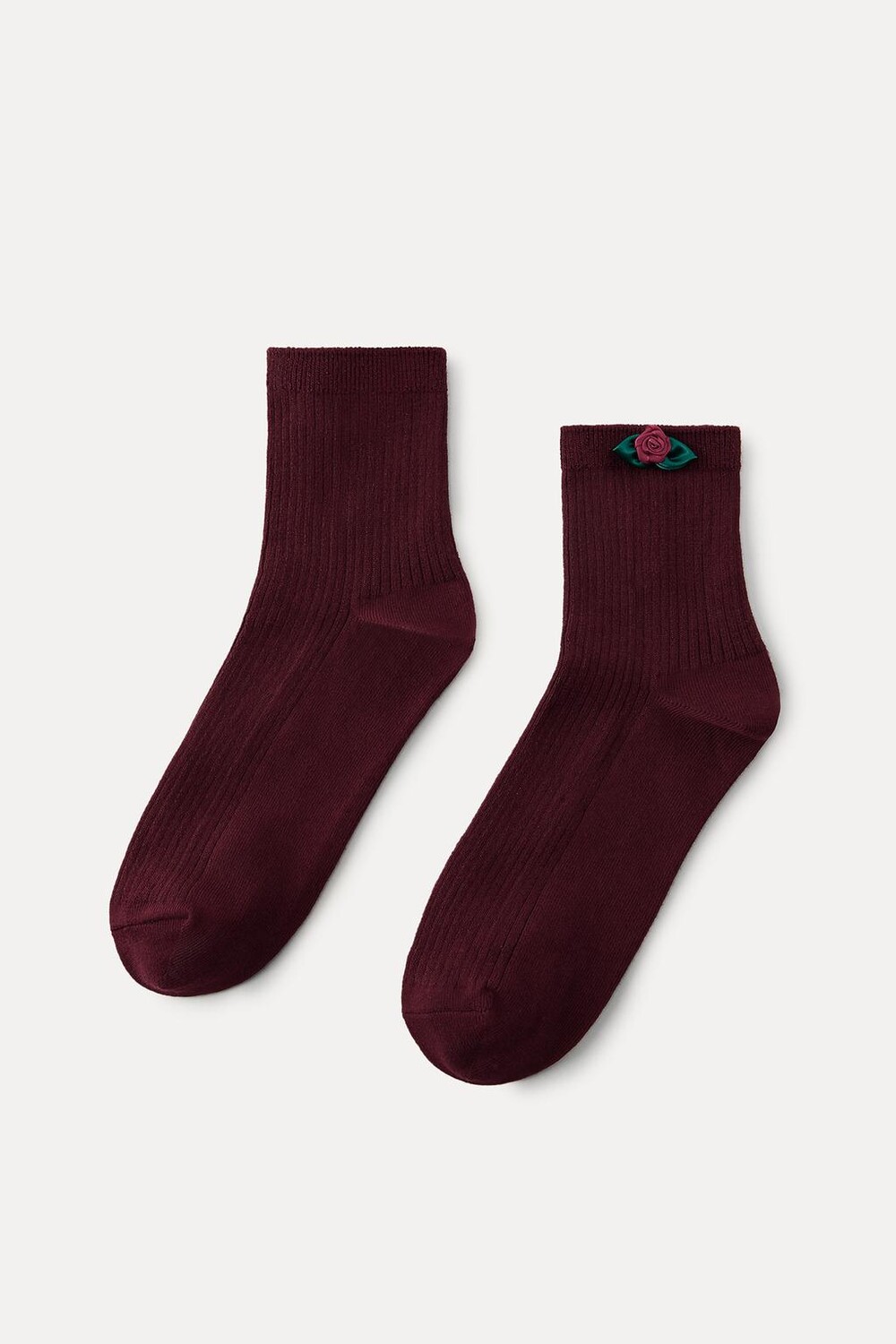 

Носки до коротки с цветочным рисунком ZARA, бордовый