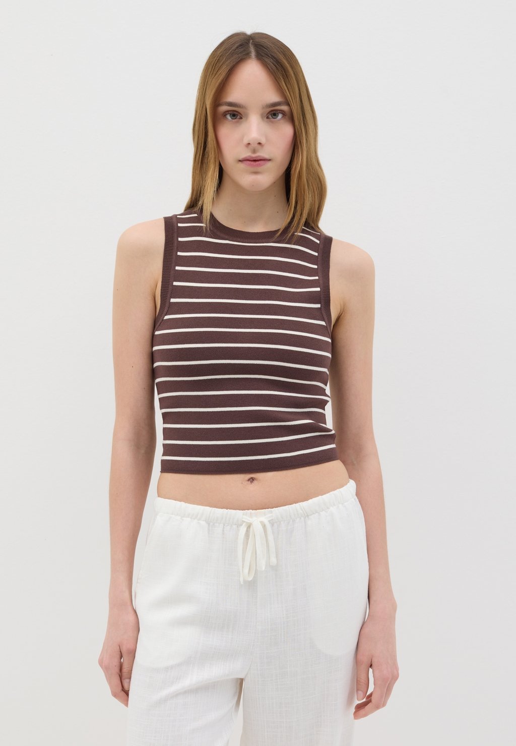 

Джемпер BLEND FITTED CROPPED B.ANGEL, белый