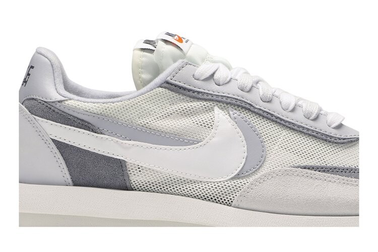 Кроссовки Nike sacai x LDWaffle 'Summit White', серый — фото 2