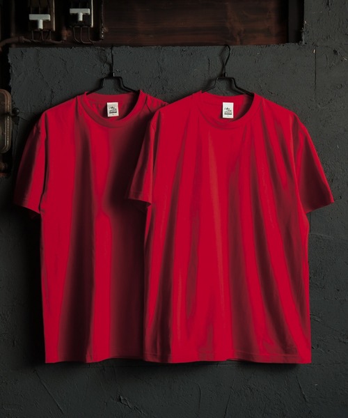 

Набор из 2 футболок, плотная ткань 5.6 унций (около 159 г) Coffee & Cigarettes, красный