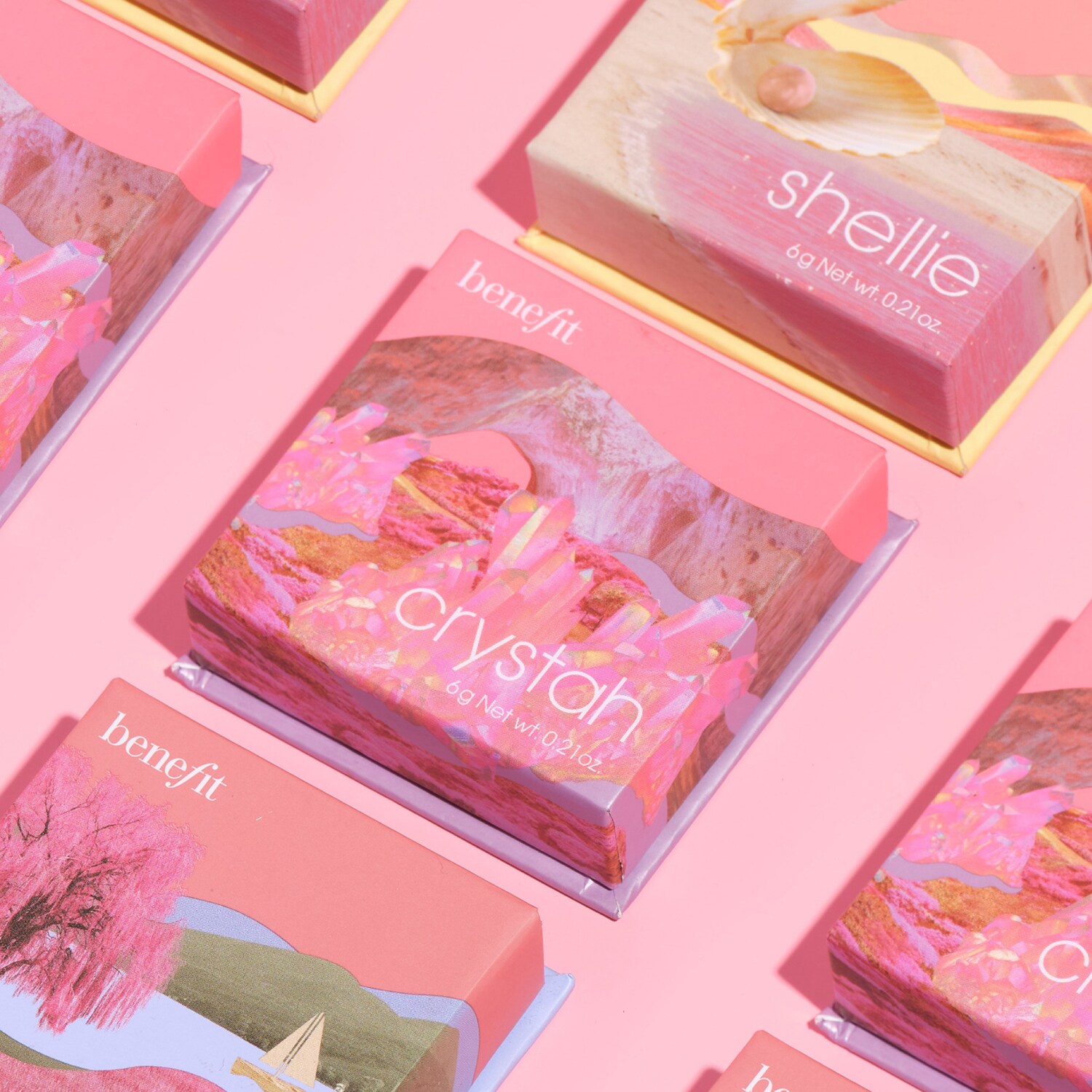 Румяна клубнично-розового цвета Crystah Benefit Cosmetics, Full Size (6 g) — фото 4
