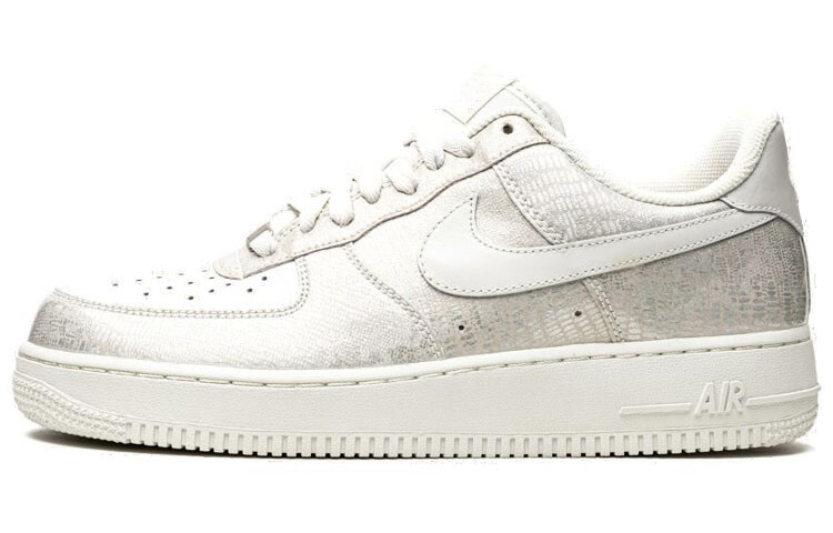 

Кроссовки для скейтбординга Air Force 1 женские, низкие, серебристые Nike