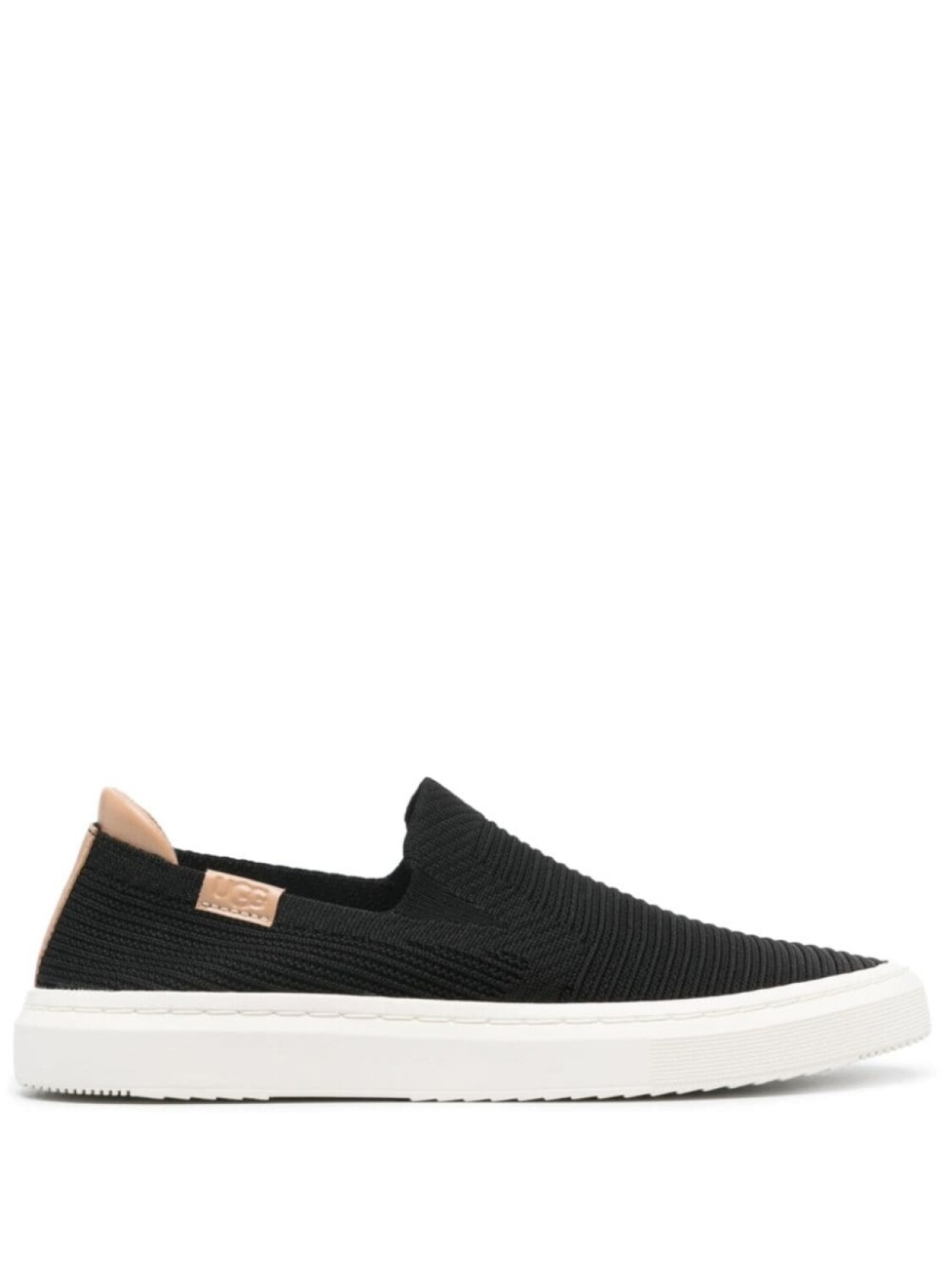 

UGG кроссовки Alameda Sammy, черный