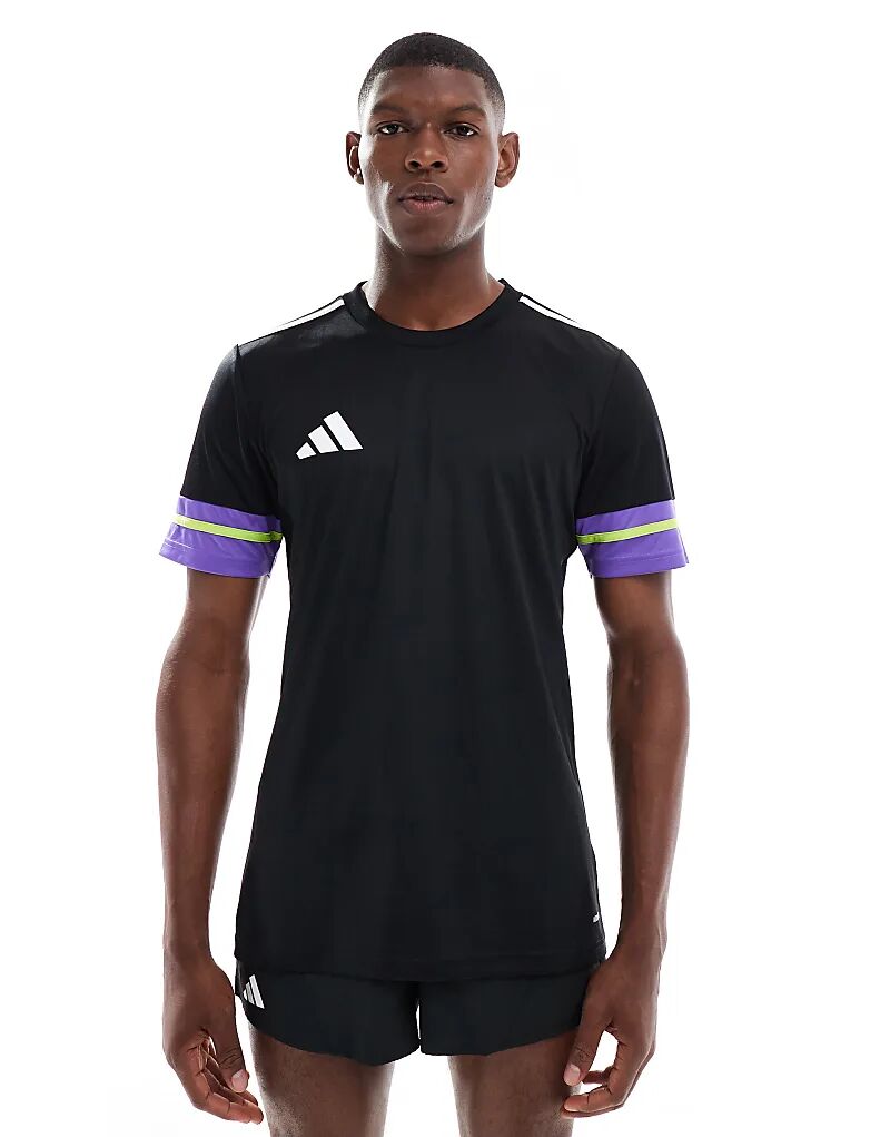 

Футболка adidas Squadra 25 в черном / фиолетовом / полусолнечном цвете Adidas Performance