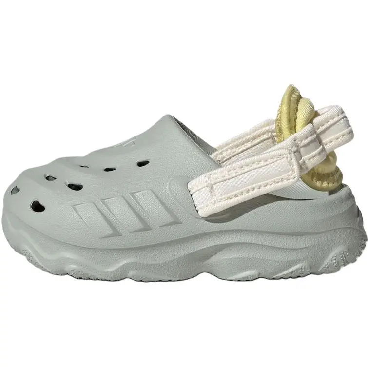 

Износостойкие и водонепроницаемые низкие детские ботинки light gray для малышей Adidas, светло-серый