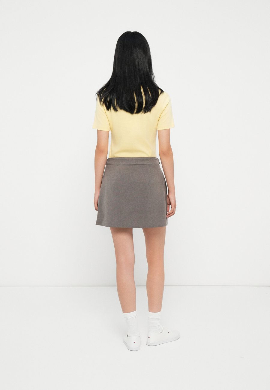 Юбка Tommy Hilfiger PUNTO MINI SKIRT, Heather Taupe/Camel — фото 3