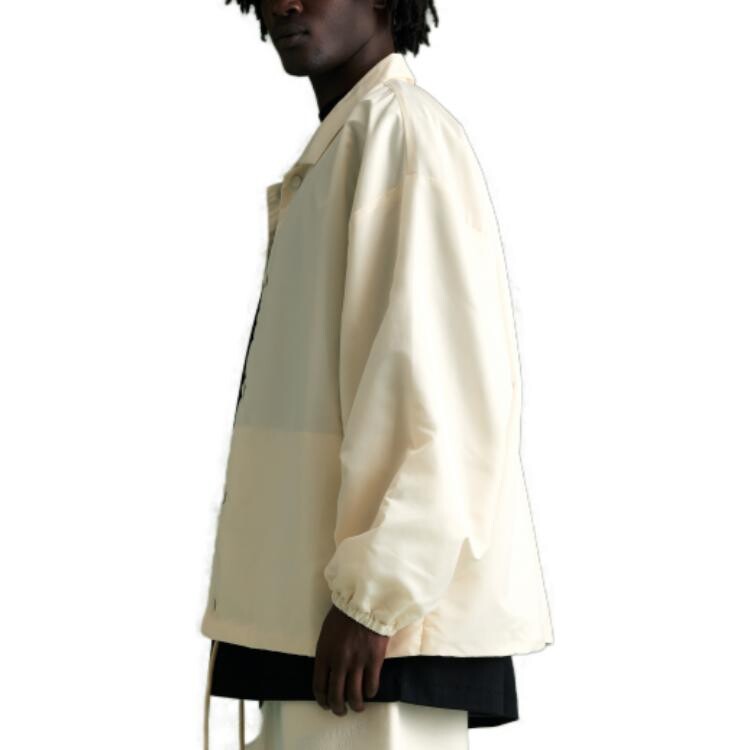 Мужская куртка серии Cloud FW23 Cloud Dancer Fear Of God Essentials, цвет Cloud Dancer — фото 3
