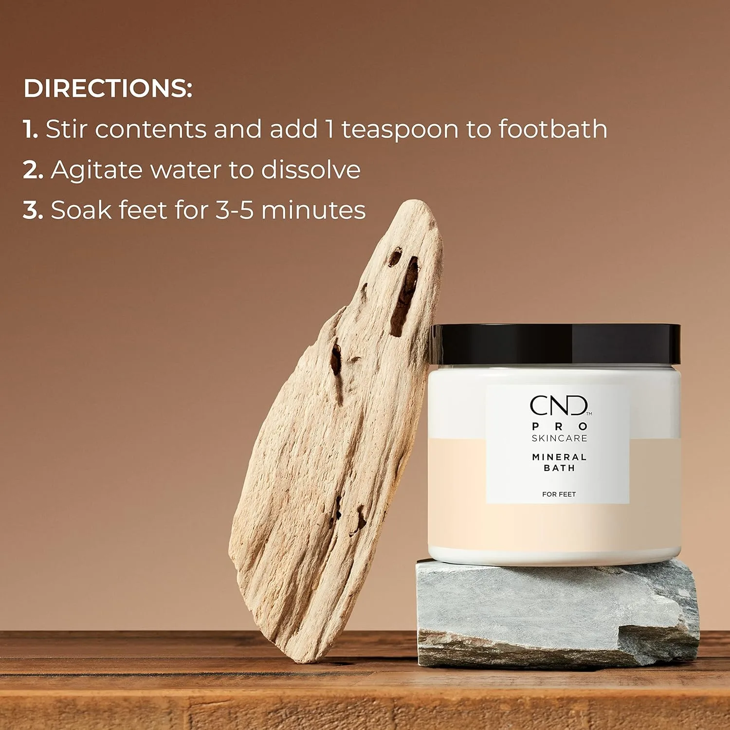CND Pro Skincare для ног: минеральная ванна, скраб с морской солью, средство для удаления натоптышей и интенсивное увлажнение | Vegan, формула натурального происхождения — фото 4