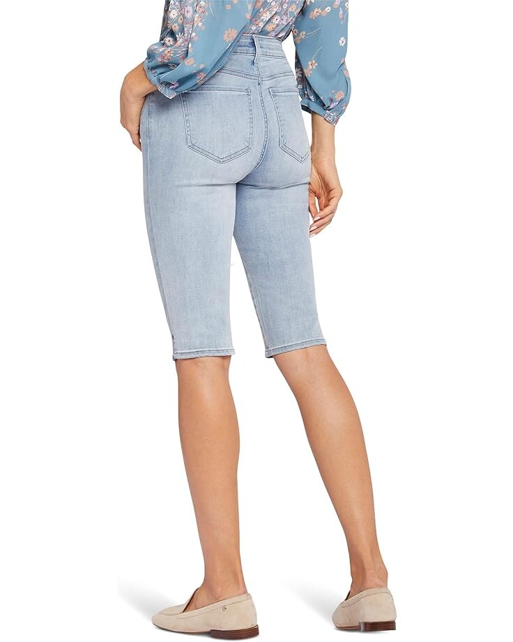 

Шорты NYDJ Petite Bike Capris Riveted Sideseam Slits in Afterglow, цвет Afterglow