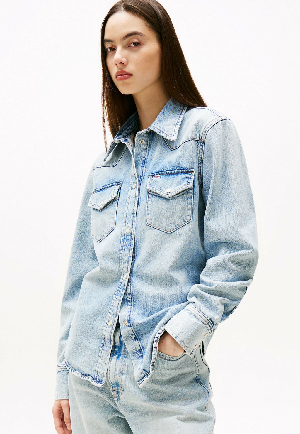 

Джинсовая куртка REGULAR FIT WESTERN Tommy Jeans, светло-голубой