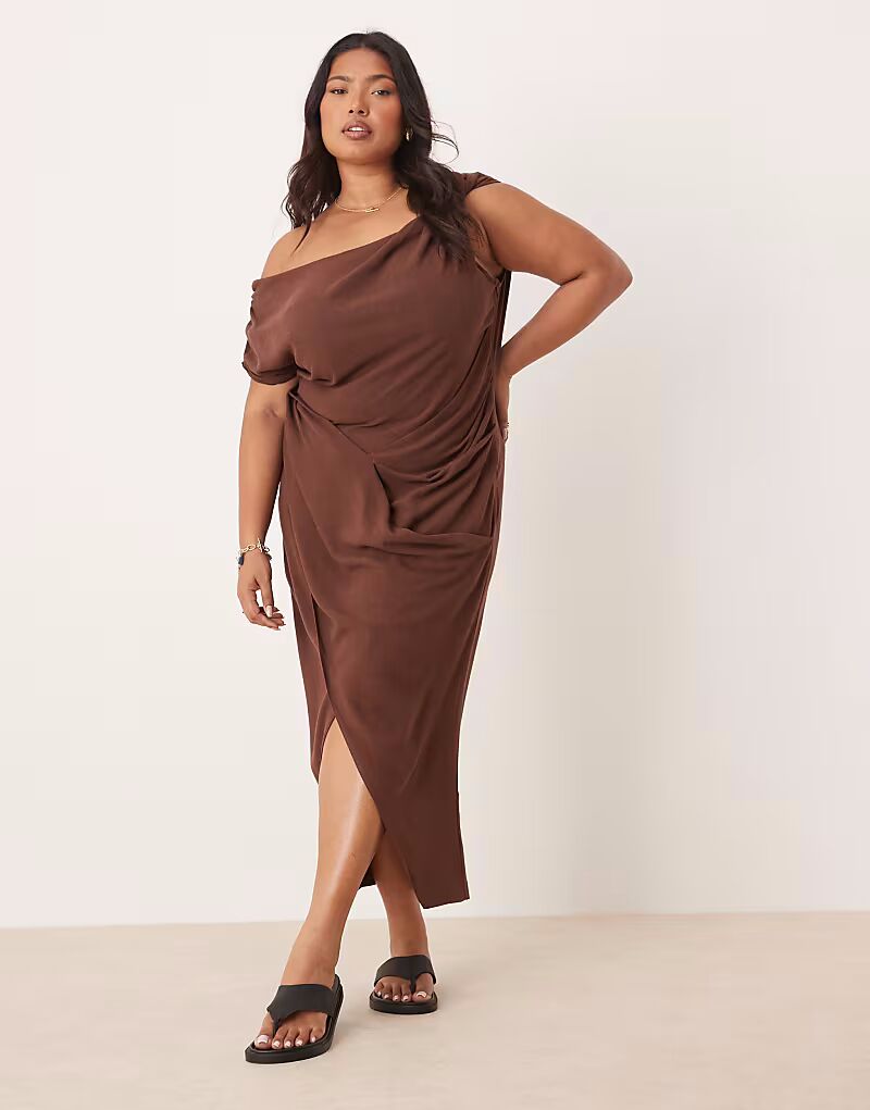

Платье миди из льна ASOS DESIGN Curve с закругленными краями и юбкой-хомутом шоколадно-коричневого цвета ASOS Curve