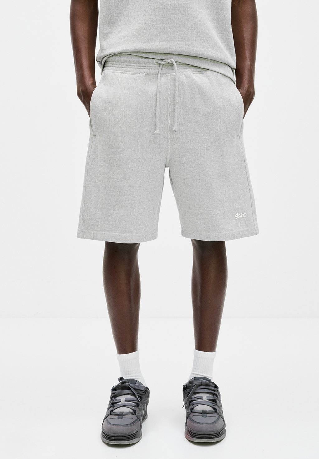 

Шорты JOGGER - Tracksuit bottoms PULL&BEAR, светло-серый