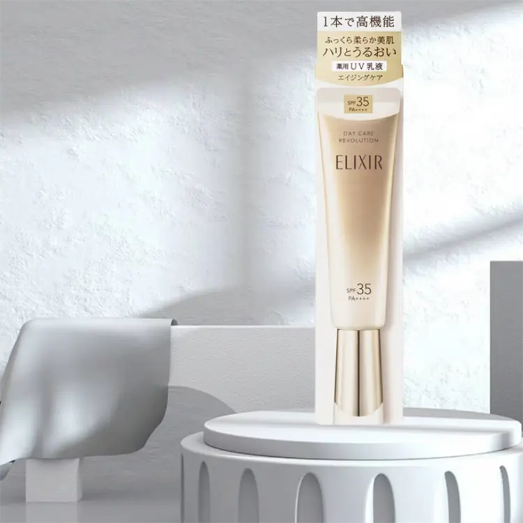 ELIXIR 3 в 1 увлажняющий солнцезащитный лосьон-праймер Bright White SPF35 PA++++ 35ml — фото 3