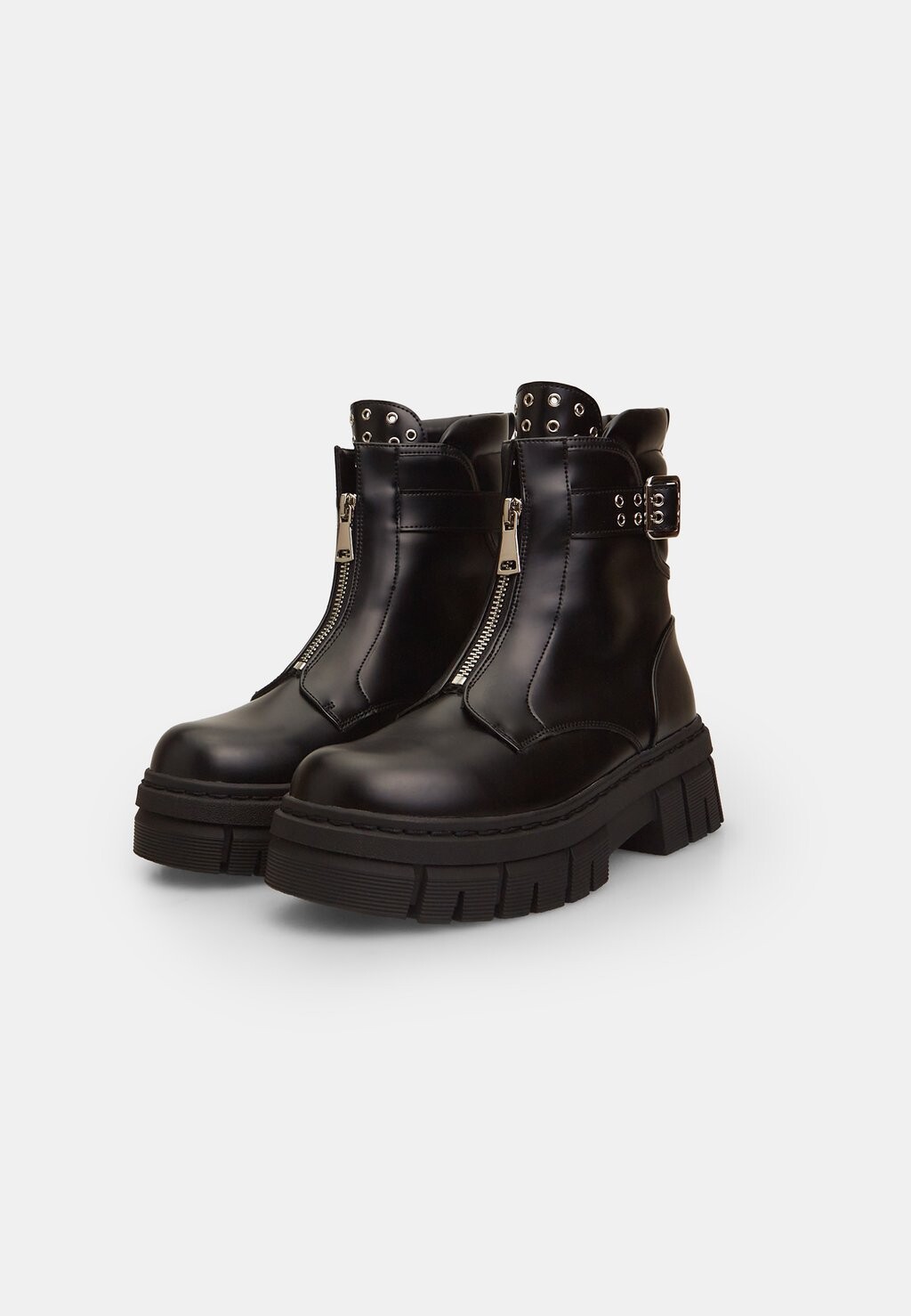 

Ковбойские/байкерские ботинки по щиколотку BATA RED LABEL Bata, черный