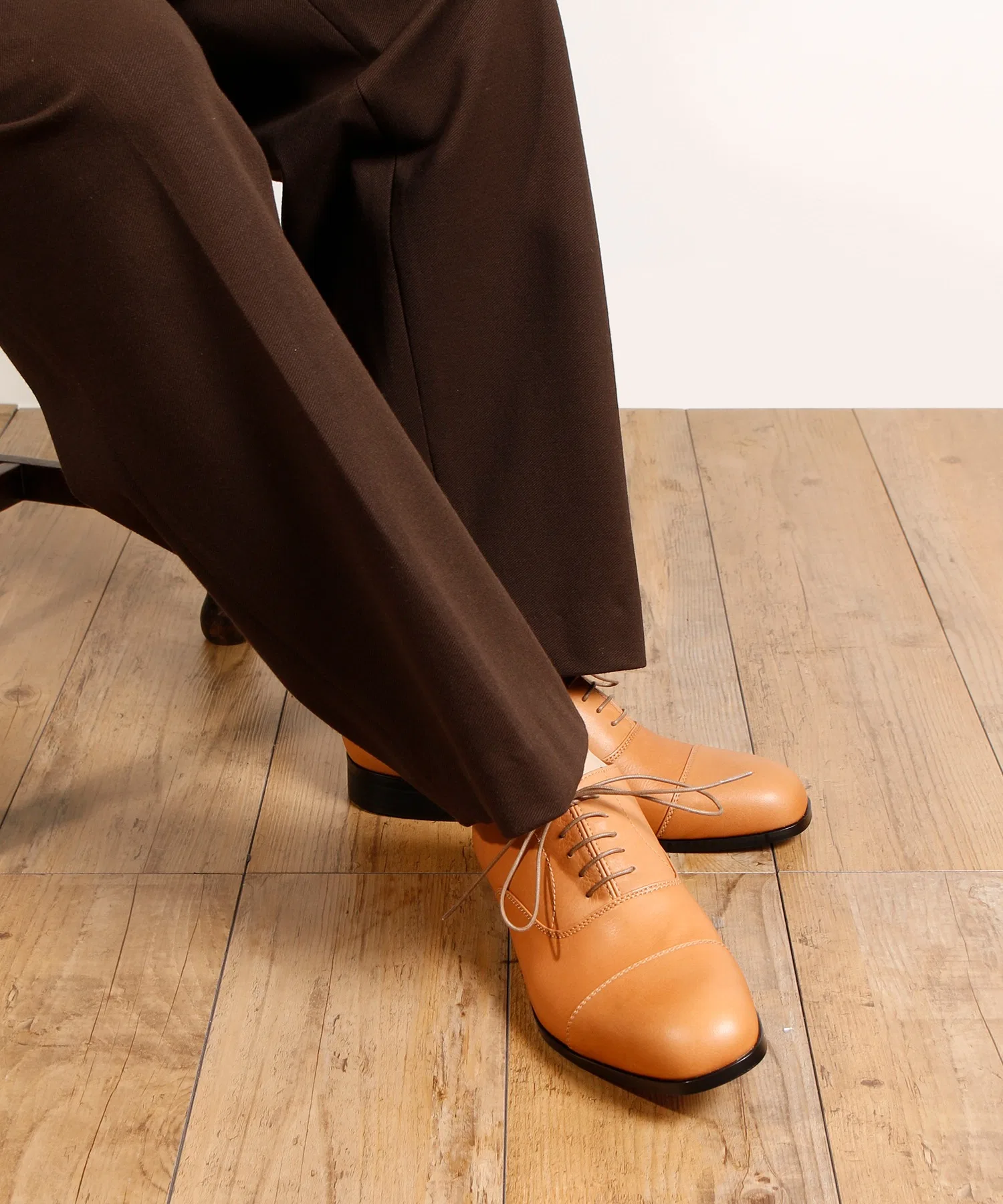 Мужские кожаные туфли PADRONE ARCOLLETTA EX DERBY STRAIGHT TIP коричневые — фото 4