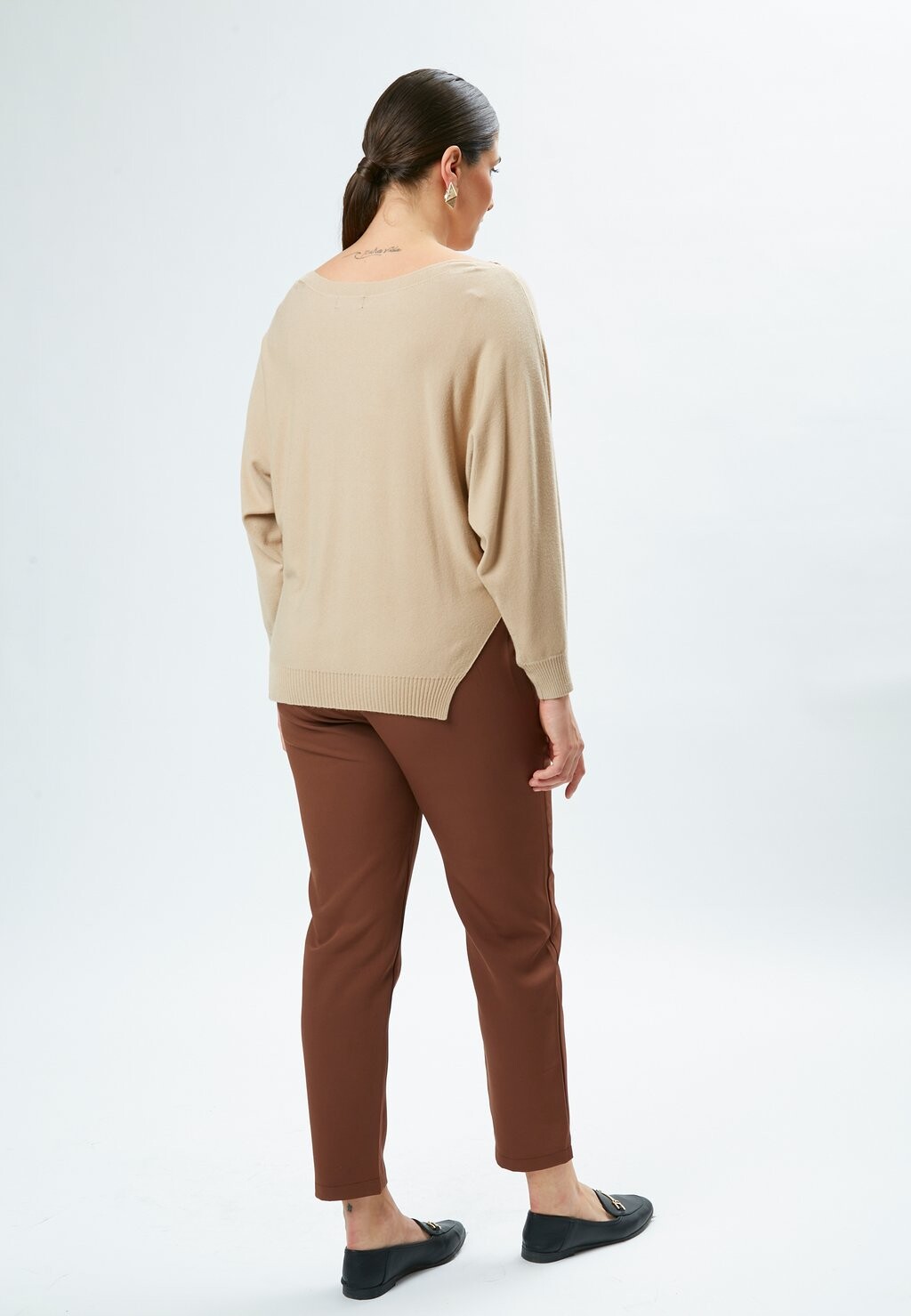

Джемпер SIDE SLIT HEM Maison Form'elle, бежевый