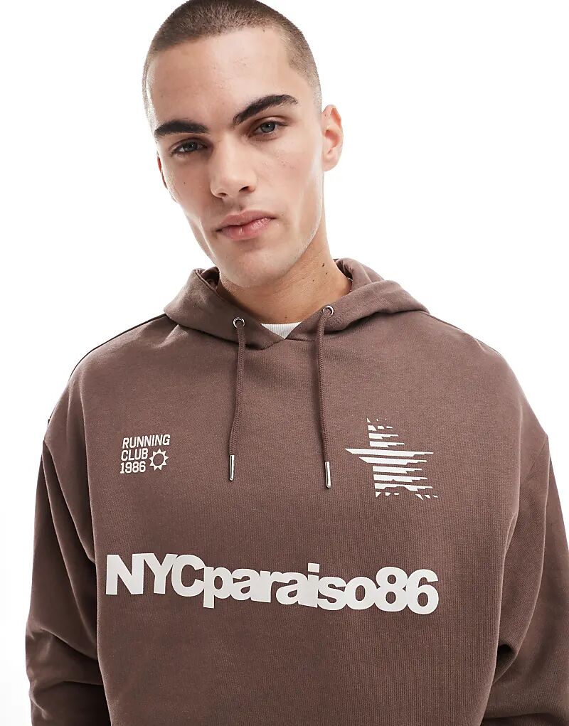 

Толстовка оверсайз ASOS DESIGN коричневого цвета с принтом