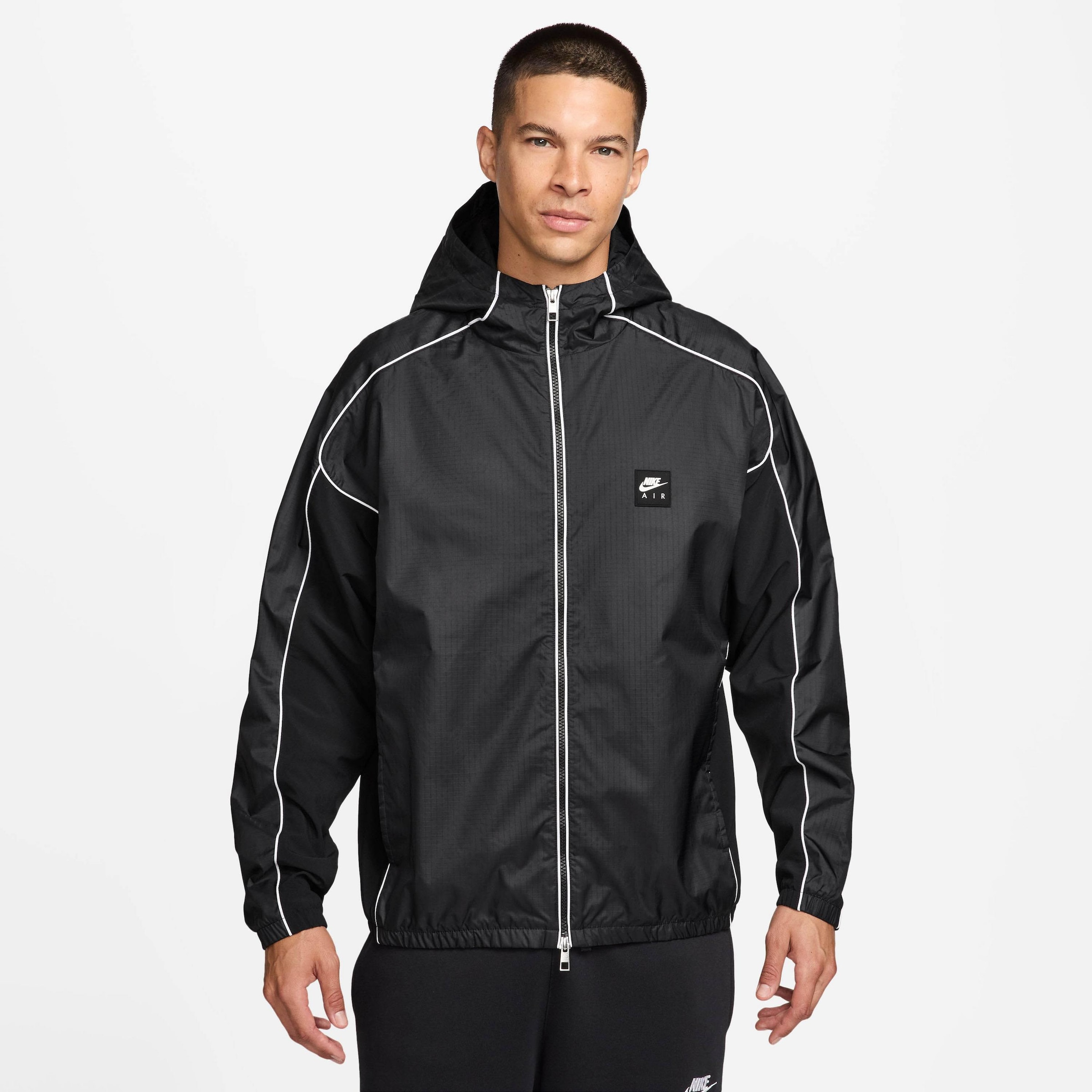 Nike Sportswear Куртка межсезонная 'Air' в черном цвете — фото 4